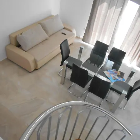 Modern , 10 M From The Beach , Sea View 公寓 *