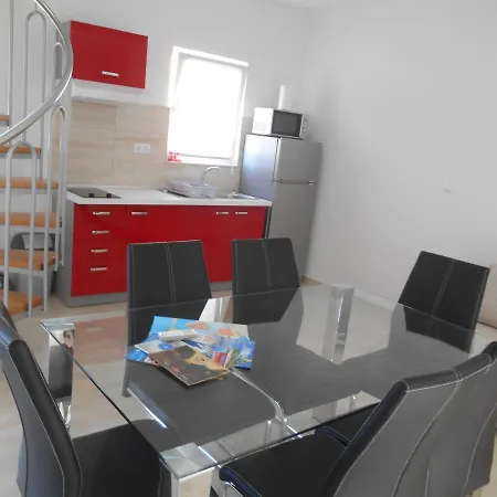 Modern , 10 M From The Beach , Sea View 公寓 *