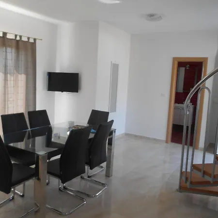 Modern , 10 M From The Beach , Sea View 宁